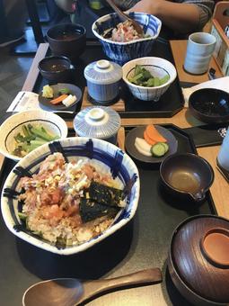 なめろう丼 なめろう丼 なめろう丼,なめろう,海鮮丼の写真素材