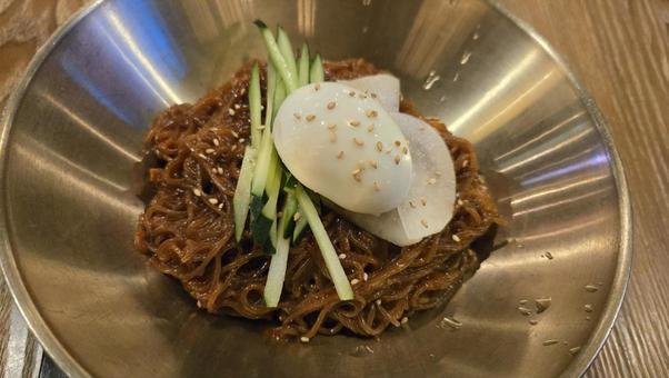 ビビン冷麺② ビビン冷麺②の写真