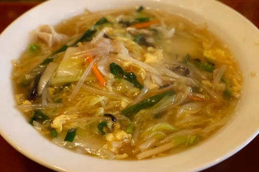 中華料理店のあんかけチャンポン あんかけ,チャンポン,出来立ての写真素材