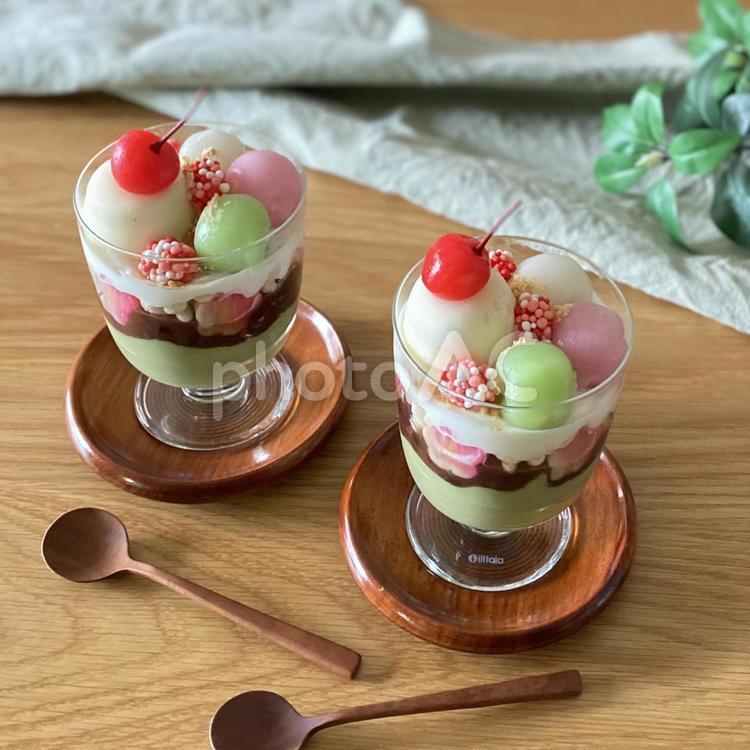 春の和風パフェ パフェ,スイーツ,春の写真素材