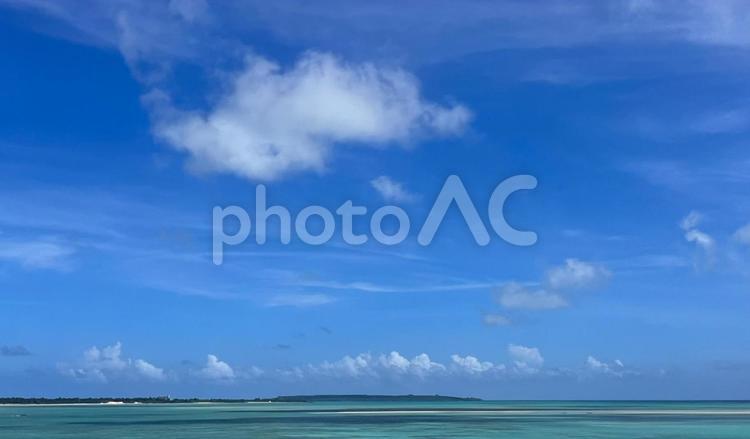 宮古島の海 宮古島,海,青空の写真素材