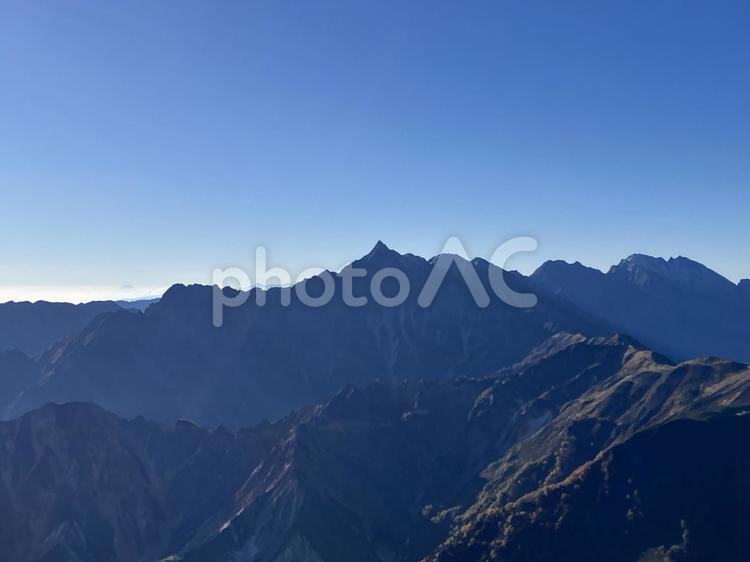 鷲羽岳へ登山6　槍ヶ岳を望む 鷲羽岳,槍ヶ岳,北アルプスの写真素材