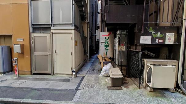 花房稲荷神社入り口 花房稲荷神社,神社,秋葉原の写真素材