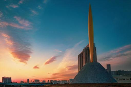 モニュメントと黄昏 モニュメント,夕焼け,空の写真素材