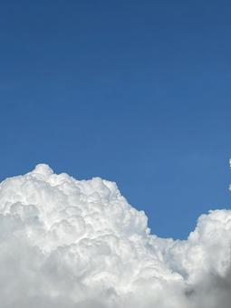 入道雲 空,入道雲,夏の雲の写真素材