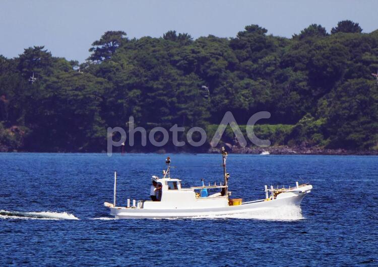 漁船　海　航行 漁船,海,航行の写真素材
