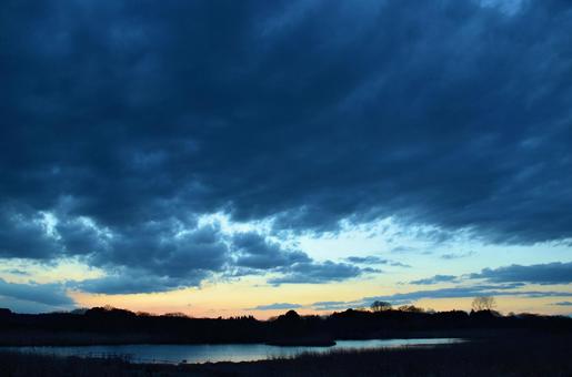 夕焼けと雲 夕焼けと雲の写真