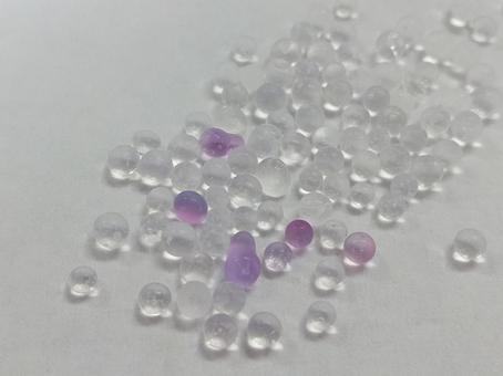 シリカゲルの写真