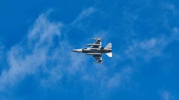 F-16戦闘機 F-16戦闘機 fー16戦闘機,米軍,戦闘機の写真素材