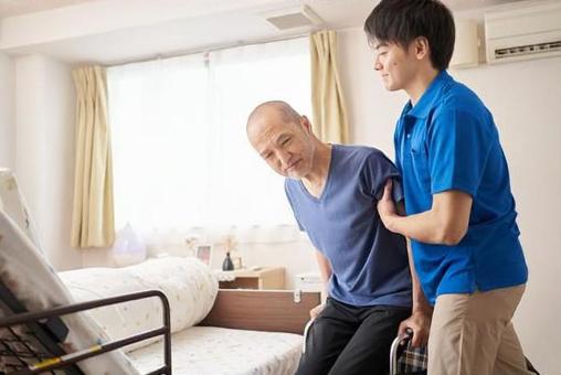 Caregiver helping the elderly, y tá giới thiệu, công dân cấp cao, hỗ trợ, JPG