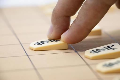 将棋をさす 将棋をさす 将棋をさす,将棋,将棋盤の写真素材