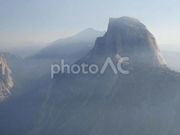 カリフォルニア州のヨセミテ国立公園 ハーフドーム,グレッシャーポイント,ヨセミテのシンボルの写真素材