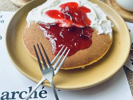 パンケーキ パンケーキ パンケーキ,ケーキ,カフェの写真素材