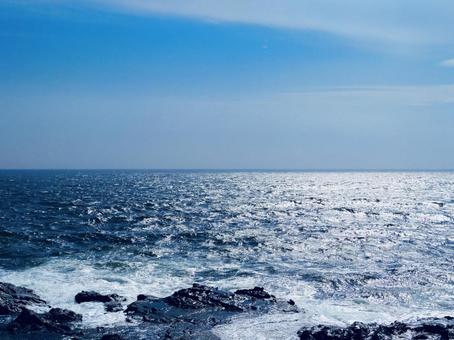 江ノ島から見える海 江ノ島から見える海の写真
