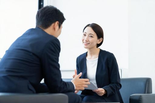 商談 商談 営業,商談,打ち合わせの写真素材