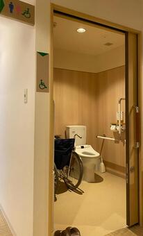 多目的トイレ トイレ,便所,多目的の写真素材