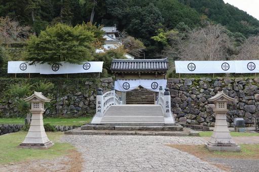 出石城跡　登城橋・登城門の写真