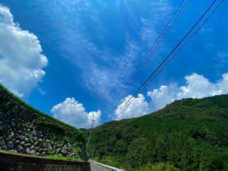 空、山 空、山の写真
