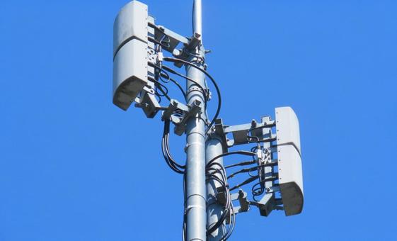 携帯電話基地局 基地局,携帯電話,電波の写真素材