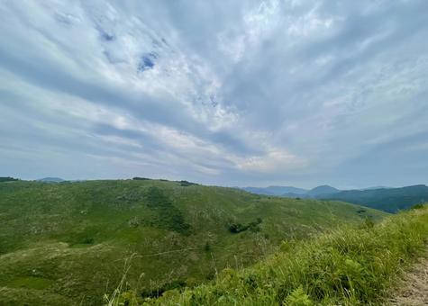 カルスト台地 カルスト台地 山,自然,カルスト台地の写真素材