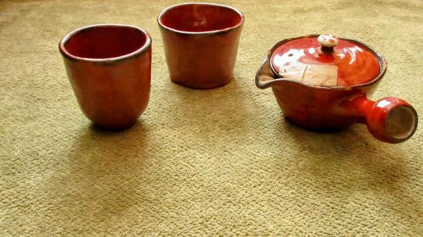 急須と二つの湯呑み 急須と二つの湯呑み 急須,湯呑,湯呑みの写真素材