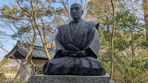 佐和山城の石田三成の銅像 佐和山城の石田三成の銅像の写真