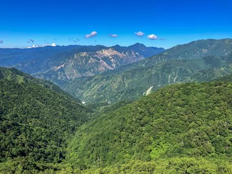 半月山駐車場からの眺望 半月山駐車場からの眺望 半月山駐車場,半月山,社山の写真素材