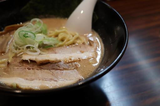 Pork bone soy sauce ramen topped with char siu, JPG Pork bone soy sauce ramen topped with char siu, JPG