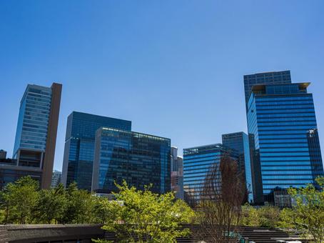 都市景観・うめきた公園・大阪梅田周辺 都市景観・うめきた公園・大阪梅田周辺 うめきた公園,緑地,都市公園の写真素材