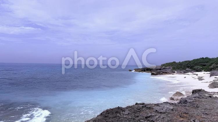 宮古島の海 海,空,夏の写真素材