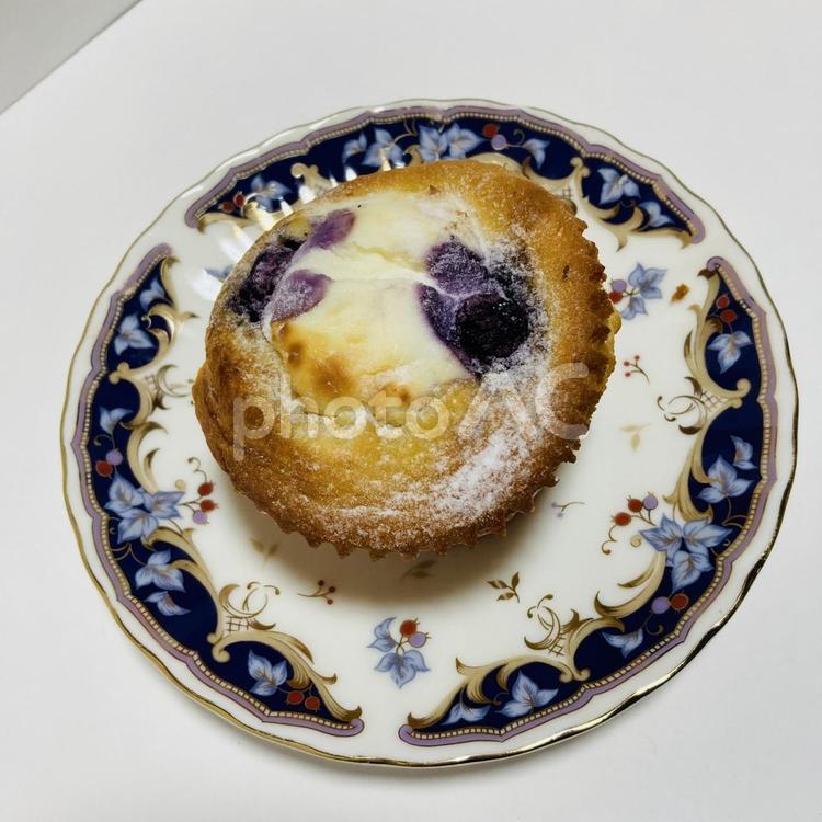 ブルーベリーとチーズの手作りマフィン スイーツ,マフィン,焼菓子の写真素材