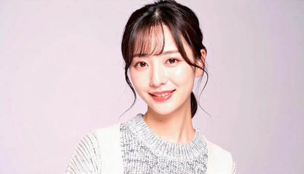 カットモデル笑顔の女性 カットモデル笑顔の女性の写真