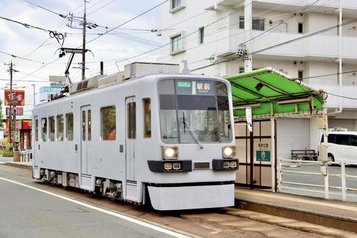 無装飾の路面電車 豊橋鉄道市内線 無装飾の路面電車 豊橋鉄道市内線の写真