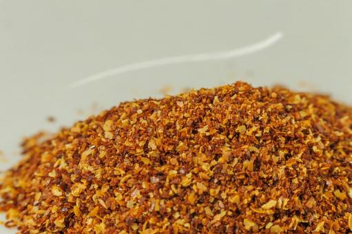 小皿に盛った乾燥唐辛子 小皿に盛った乾燥唐辛子 食べ物,食材,スパイスの写真素材