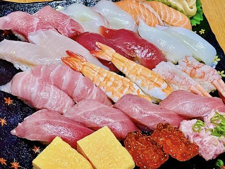 大トロ入り出前寿司4人前④ 大トロ入り出前寿司4人前④ 寿司,テイクアウト,出前の写真素材