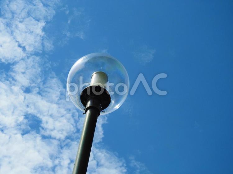 青空と街灯 青空,街灯,晴天の写真素材