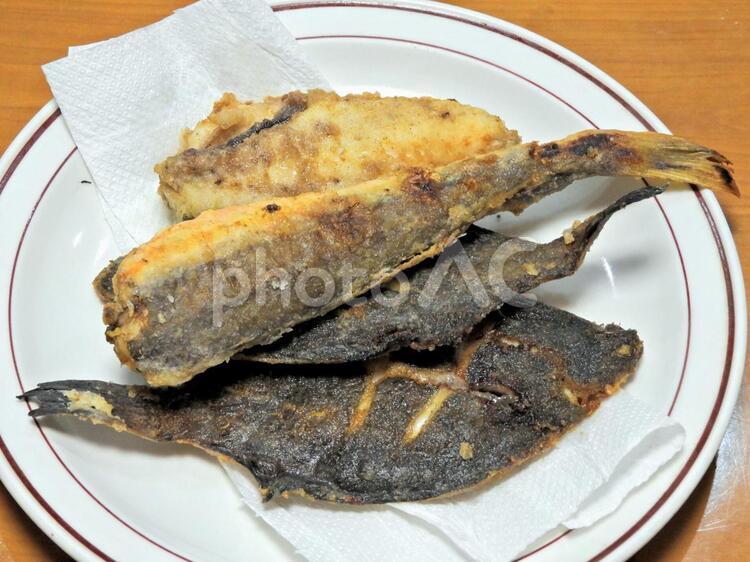 魚のから揚げ 料理,美味しい,から揚げの写真素材