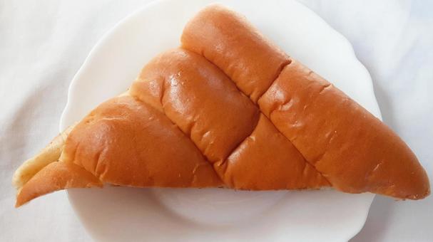 三角サンドパン・1 菓子パン,パン,食事の写真素材