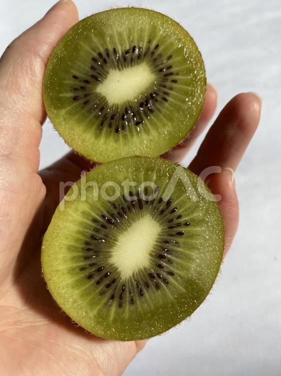 熟したキウイ キウイ,完熟,熟したの写真素材