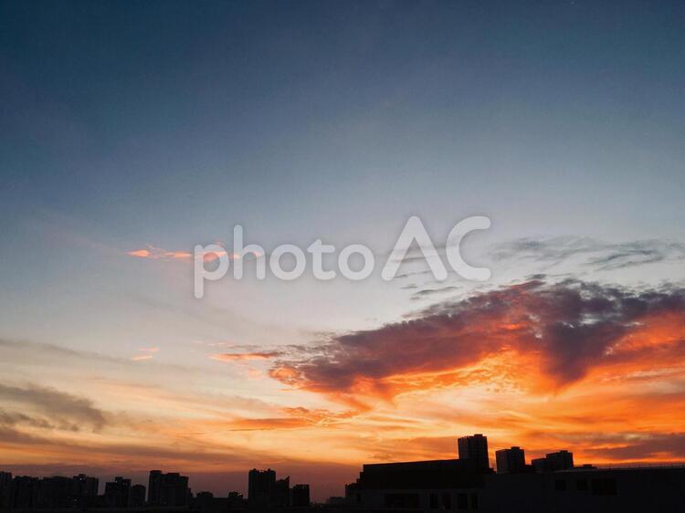 空模様・夕焼け 夕焼け,夕暮れ,空の写真素材