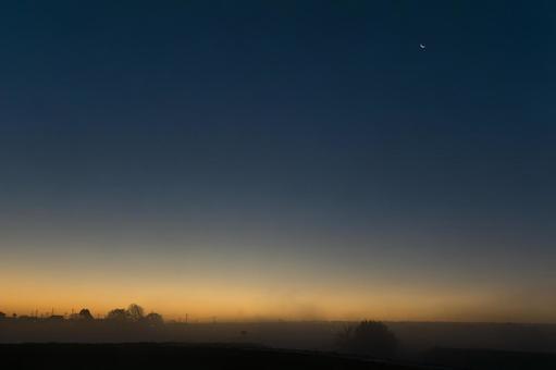 Photo, breaking dawn, early morning, fog, 