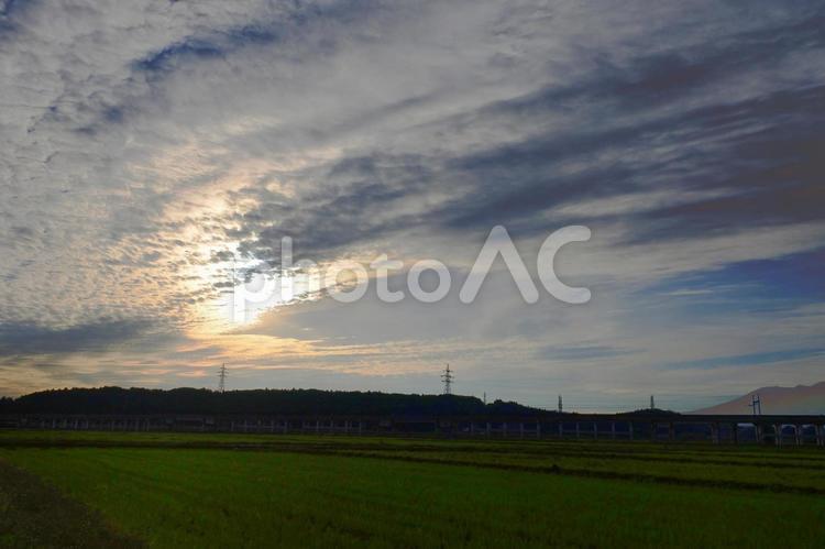 田園の夕景色 田園,秋,夕景色の写真素材