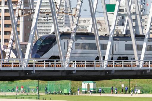 スカイライナー スカイライナー,京成本線,鉄橋の写真素材