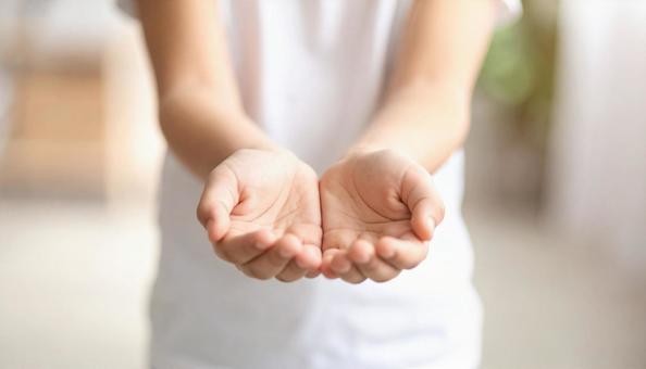 手のひら 男の子4 手のひら 男の子4の写真