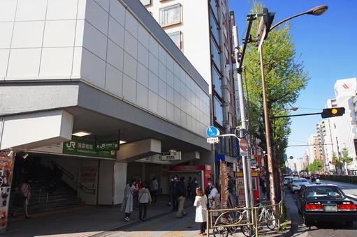 JR / Toei Subway Asakusabashi Station East Exit JR / Toei Subway Asakusabashi Station East Exit