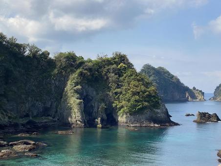 景勝地 西伊豆 堂ヶ島の海岸 景勝地 西伊豆 堂ヶ島の海岸 リアス式,島,海の写真素材