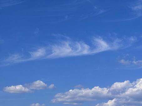 【空の写真】秋空 【空の写真】秋空 秋空,空,雲の写真素材