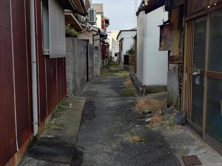 裏路地 路地,隘路,昭和の写真素材