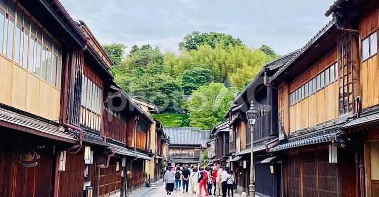 石川県金沢市の観光名所　ひがし茶屋通り 石川県,金沢市,ひがし茶屋通りの写真素材
