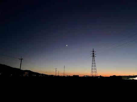The moon and dusk, JPG The moon and dusk, JPG